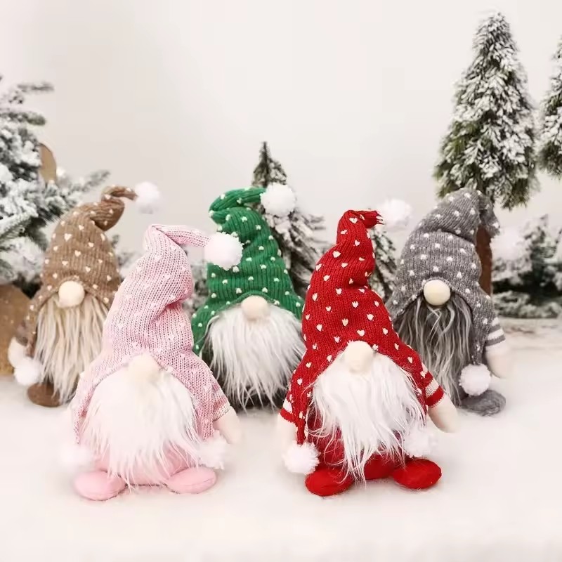 クリスマスノームぬいぐるみサンタ人形、クリスマス吊り下げ飾り - Home Bargains のレビューと価格