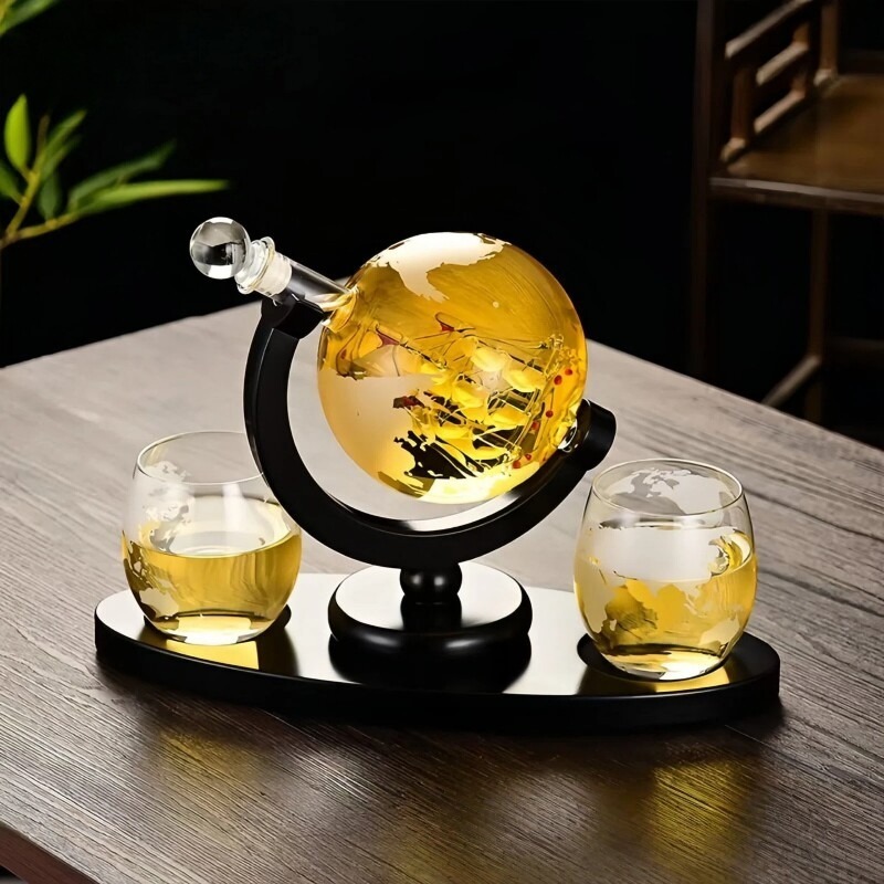 装飾的な地球儀型ワインデキャンタセット、スタンド付きガラスカ - Home Bar Stand のレビューと価格